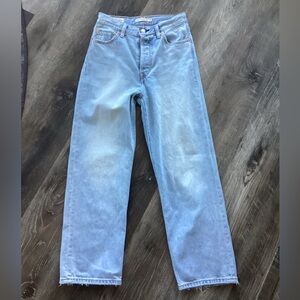 Levi’s Premium 26 Ribcage Straight Ankle Lyocell Blend Light Wash Jeans